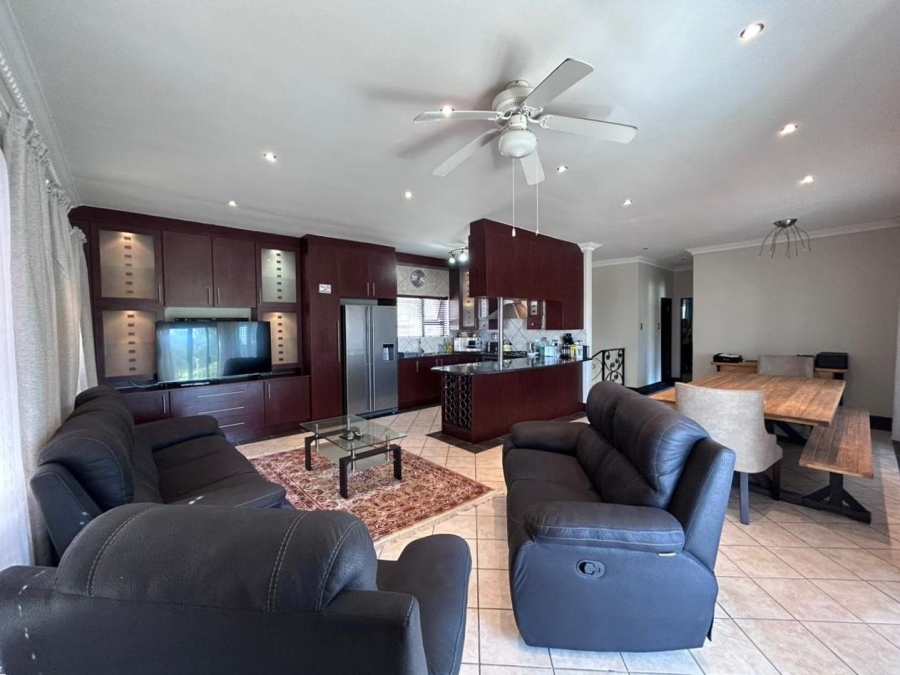 3 Bedroom Property for Sale in Jeffreys Bay Central Eastern Cape